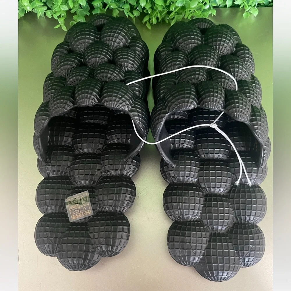 Massage Bubble Black Slides Size 9/9.5 Unisex NEW